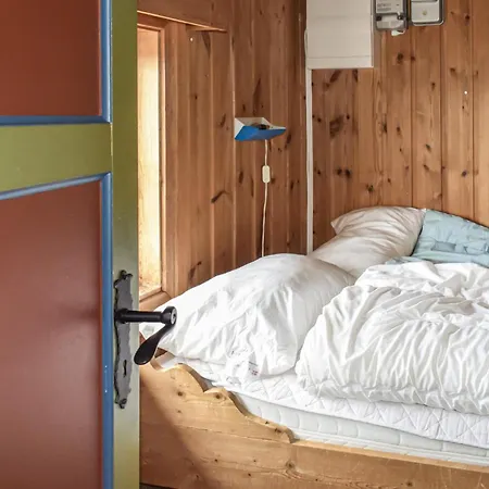 Vakantiehuis Prachtig Met 2 Slaapkamers In *