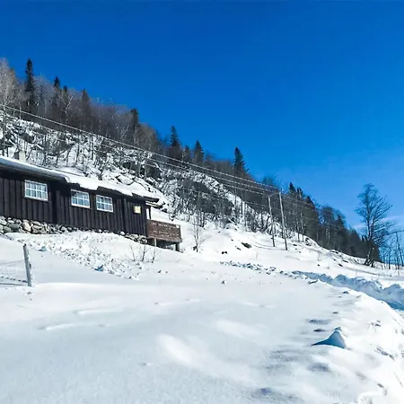 Holiday home In With Kitchen *