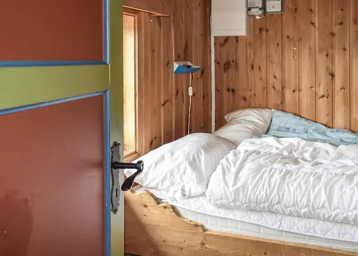 Semesterbostad 2 Bedroom Stunning In *