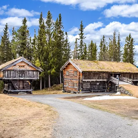 2 Bedroom Stunning In *